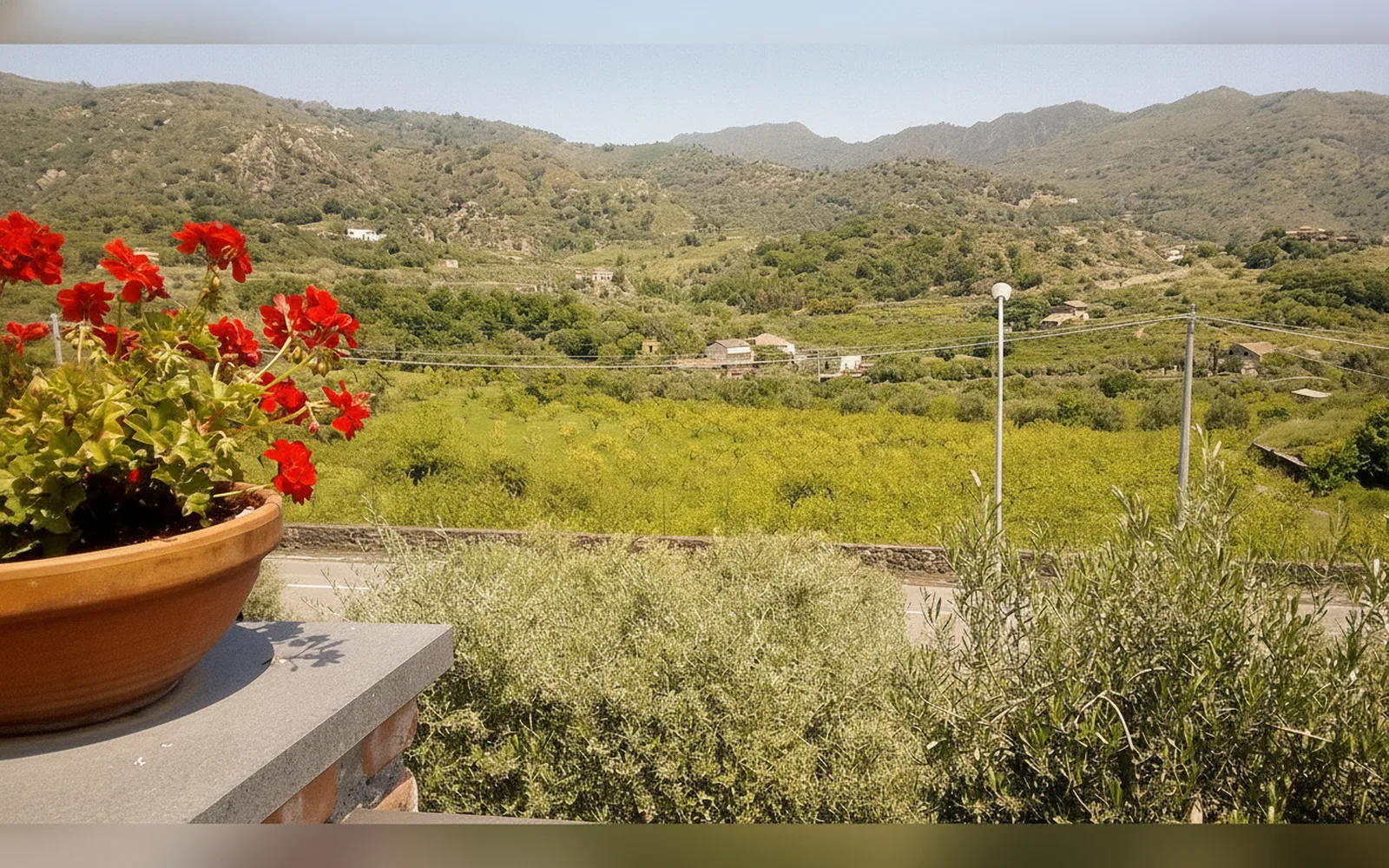 Esterni di Villa Ibiscus Taormina, Mitogio (castiglione di sicilia) (Sicilia) (foto 14)